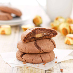 Reese’s Stuffed Chocolate Pudding Cookies