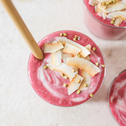 Strawberry Beetroot Cashew Smoothie (vegan, Dairy Free)