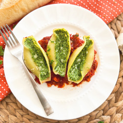 Spinach And Manchego Stuffed Shells