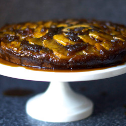 Gingerbread Apple Upside-down Cake