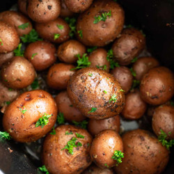 Easy Crock Pot Potatoes