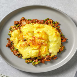 Easy Cottage Pie With Cheesy Cheddar Mashed Potatoes