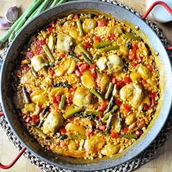 Spanish VEGETABLE PAELLA Using Basic Pantry Staples