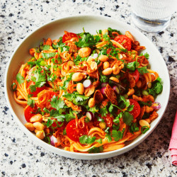 Cold Noodles With Tomatoes And Peanut Sauce