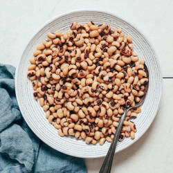 Instant Pot Black Eyed Peas