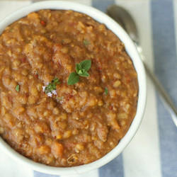 Copycat Amy&apos;s Lentil Soup + Ham