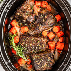 Slow Cooker Short Ribs