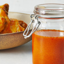 Anchor Bar Buffalo Chicken Wing Sauce