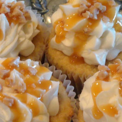 Toffee Crunch Cupcakes