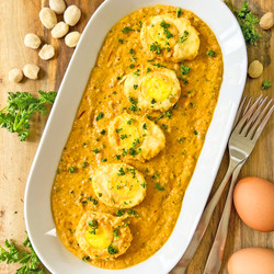 Spanish Eggs In Almond Sauce