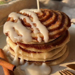 Cinnamon Roll Pancakes