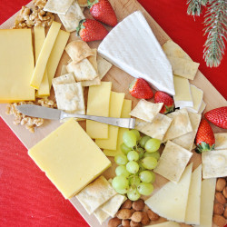 The Perfect Cheese Platter With Homemade Crackers