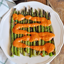 Grilled Asparagus With Homemade Romesco Sauce