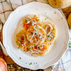 Spanish Boiled Potatoes With Onions &amp; Paprika