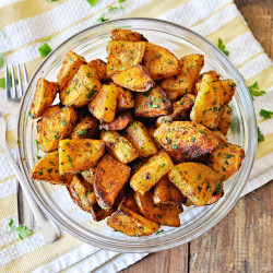 Roasted Spanish Potatoes With Paprika And Parsley