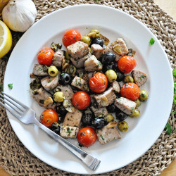 SPANISH TUNA SAUTÉ With Olives, Garlic &amp; Lemon