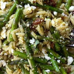 Pesto Asparagus Orzo