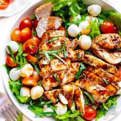 Chicken Caprese Salad Recipe