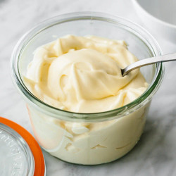 Easy Homemade Mayonnaise