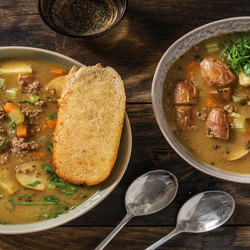 Quick Irish Stew With Herb Garlic Crostini