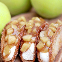 Apple Cheesecake Tacos