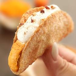 Pumpkin Pie Tacos