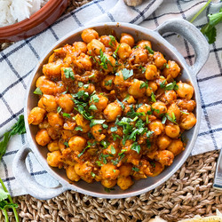 Indian Chickpea Curry | Chana Masala