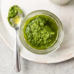 5-minute Easy Spinach Pesto