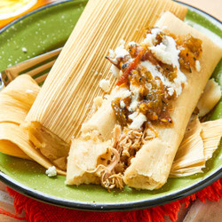 Tamales De Pollo Con Salsa Verde (tamales With Chicken And Green Salsa)