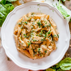 Creamy Spinach &amp; Mushroom Pasta