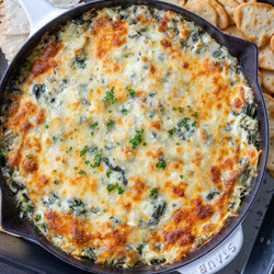 Crazy Easy Spinach Artichoke Dip