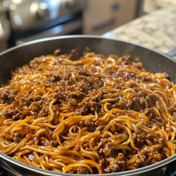 ASIAN SPICED BEEF NOODLES