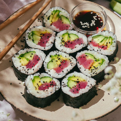 Easy Tuna Sushi Rolls | Heinen's Grocery Store