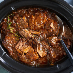 Slow Cooker Braised Steak And Onions