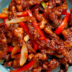 Crispy Chilli Beef With Sweet Chilli Sauce