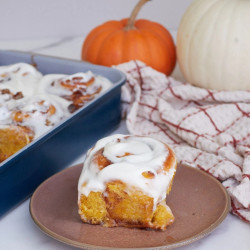 Sourdough Pumpkin Cinnamon Rolls