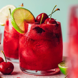 Sparkling Cherry Limeade (naturally Sweetened)