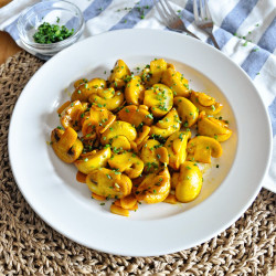 Sautéed Spanish Mushrooms With Saffron &amp; White Wine