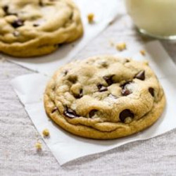 The Best Soft Chocolate Chip Cookies