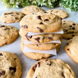 Soft Sourdough Chocolate Chip Cookies (easy! + Maple Syrup + Vegan)