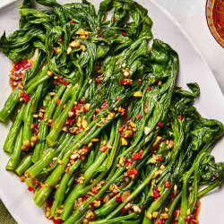 Yu Choy With Garlic Sauce