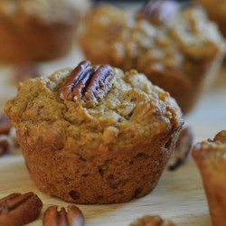 The Best Vegan Pumpkin Pecan Muffins