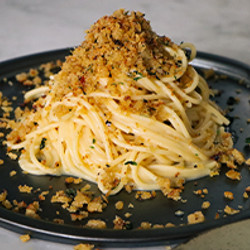 Pasta With Breadcrumbs