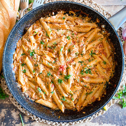 One-Pan Creamy Tuna Pasta