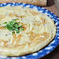 Caramelized Onion Omelette - Tortilla De Cebolla