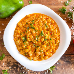 Creamy Spanish Rice With Chickpeas &amp; Vegetables | Arroz De Escribano Recipe