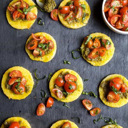 Crispy Polenta Bites with Spinach Artichoke Dip