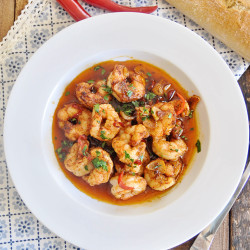 Spicy Spanish Garlic Shrimp Recipe - Gambas Al Pil Pil