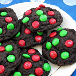 Dark Chocolate M&amp;m Christmas Cookies