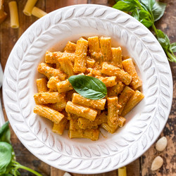 Rigatoni With Sicilian Pesto (Pesto Alla Trapanese)